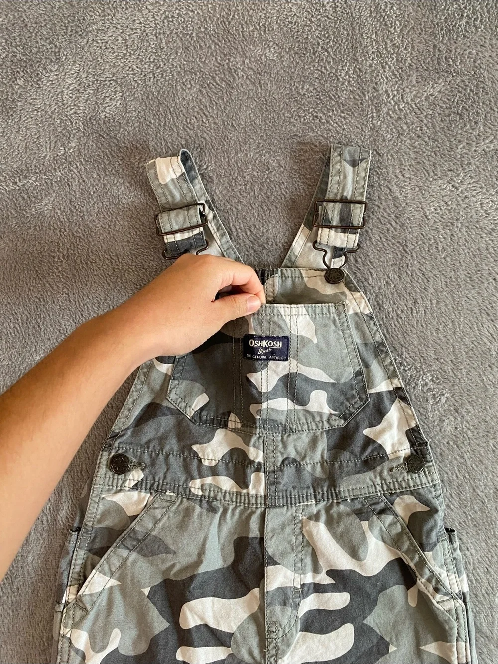 OshKosh B'gosh Toddler Gray Camo Short Overalls 5T Military Outdoor 90s Gorpcore